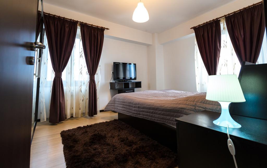 Il Primo Apartments Iasi Exteriör bild