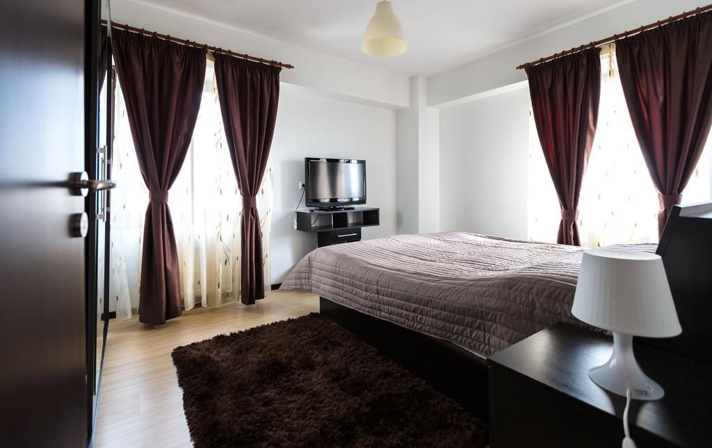 Il Primo Apartments Iasi Exteriör bild