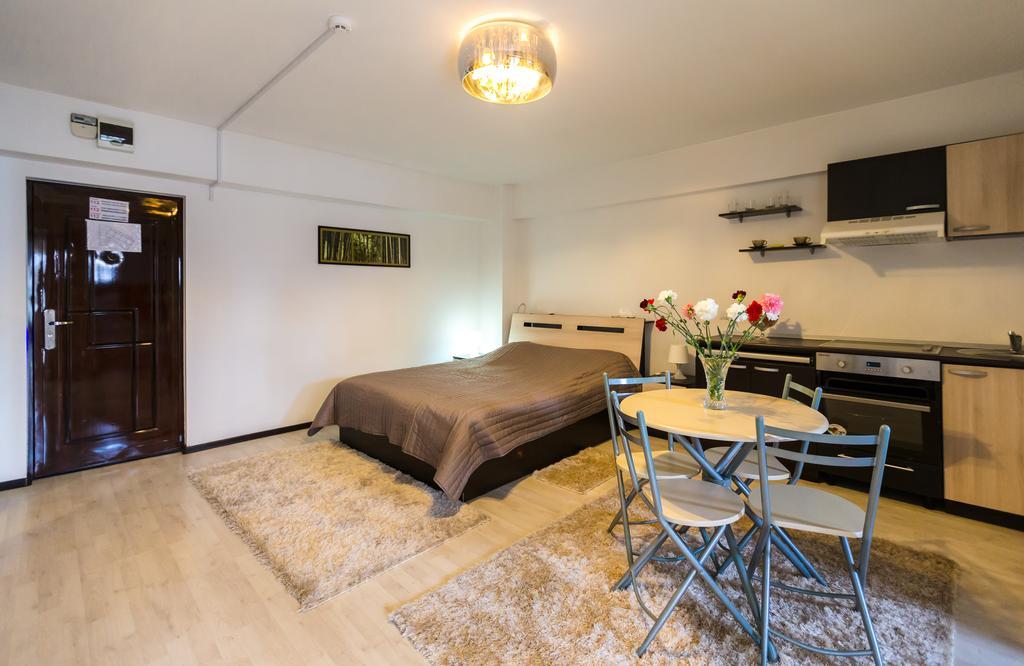 Il Primo Apartments Iasi Exteriör bild