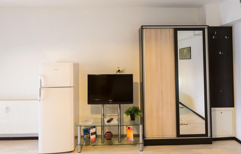 Il Primo Apartments Iasi Exteriör bild