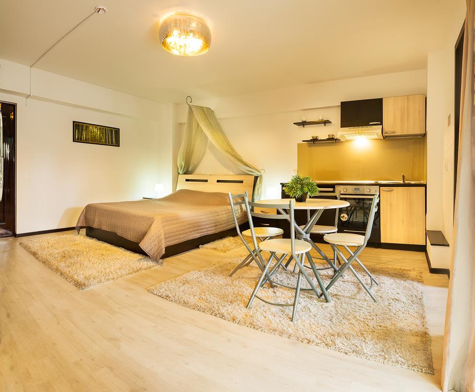 Il Primo Apartments Iasi Exteriör bild